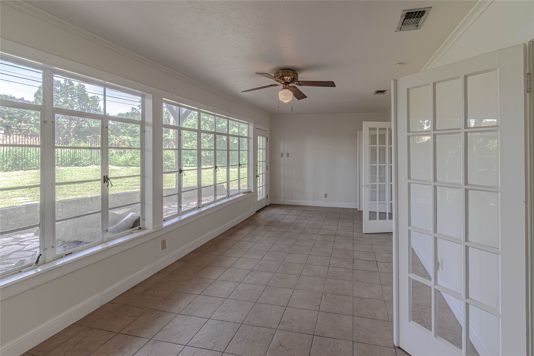 1202 Norwood Road Austin, TX 78722 - Photo 15 of 37