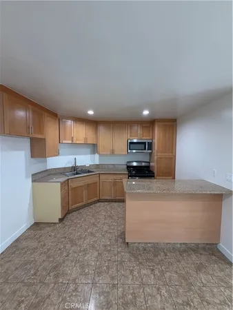 $2,700 | 124 North Belmont Street, Unit 3, Glendale, CA 91206