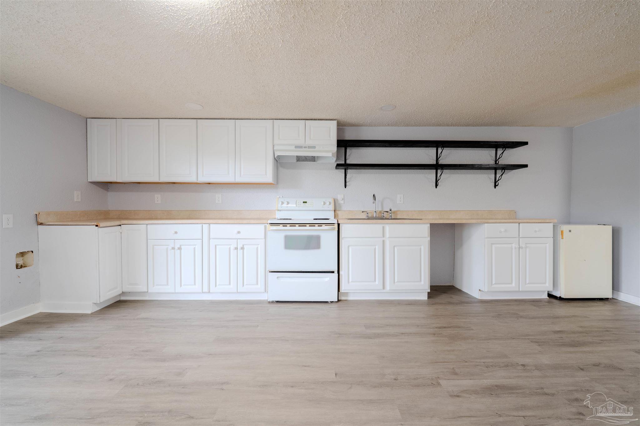 5652 Ruth Court Milton, FL 32583 - Photo 15 of 34 Gallery Image 15