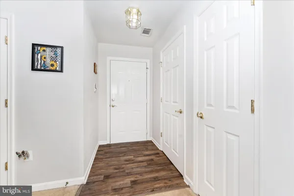 $280,000 | 2513 Shelley Circle, Unit 9 3D, Frederick, MD 21702