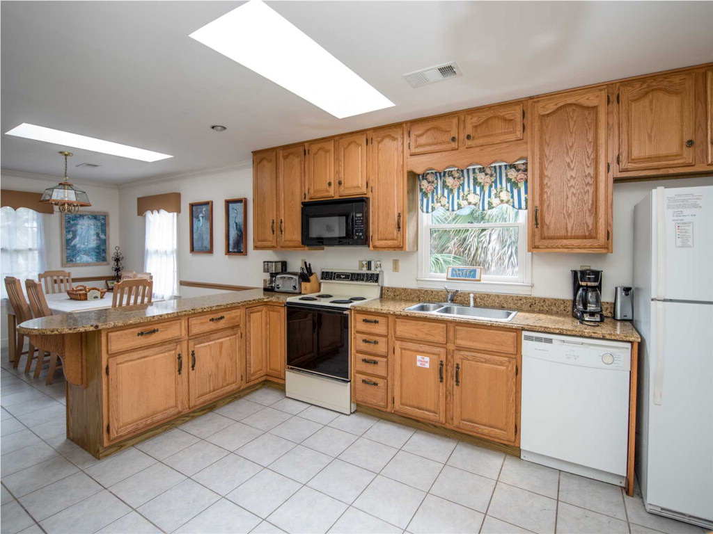 371 Cook Street Eastpoint, FL 32328 - Photo 14 of 40