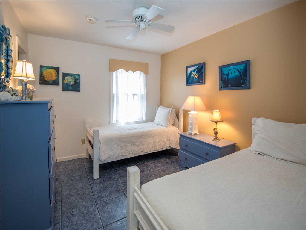 371 Cook Street Eastpoint, FL 32328 - Photo 22 of 40