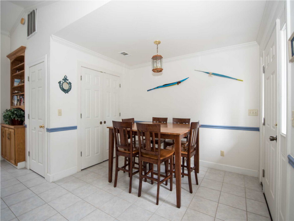 371 Cook Street Eastpoint, FL 32328 - Photo 10 of 40