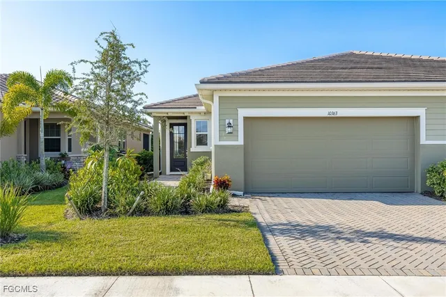 $335,000 | 10363 Bonavie Cove Drive, Fort Myers, FL 33966