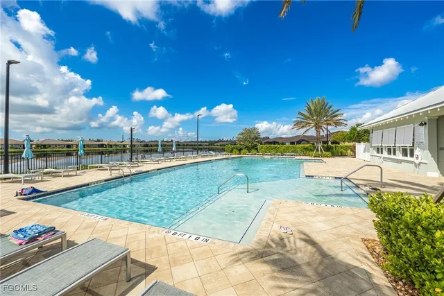 $335,000 | 10363 Bonavie Cove Drive, Fort Myers, FL 33966