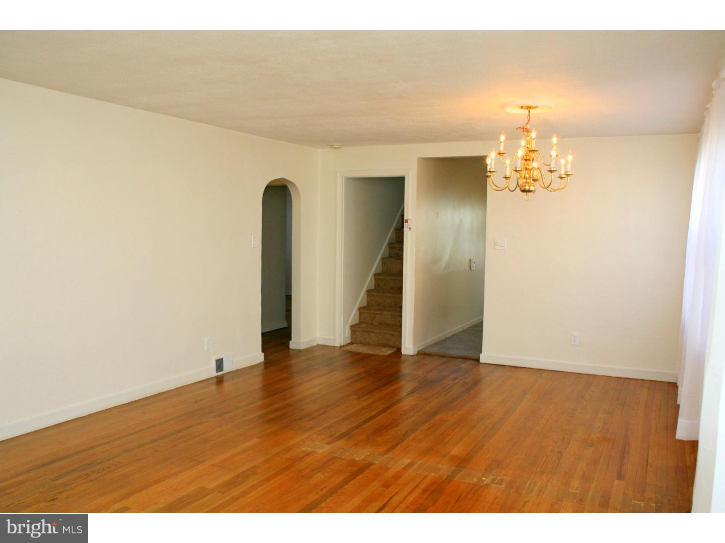 308 South Fairview Street Riverside, NJ 08075 - Photo 4 of 21 Dining Room