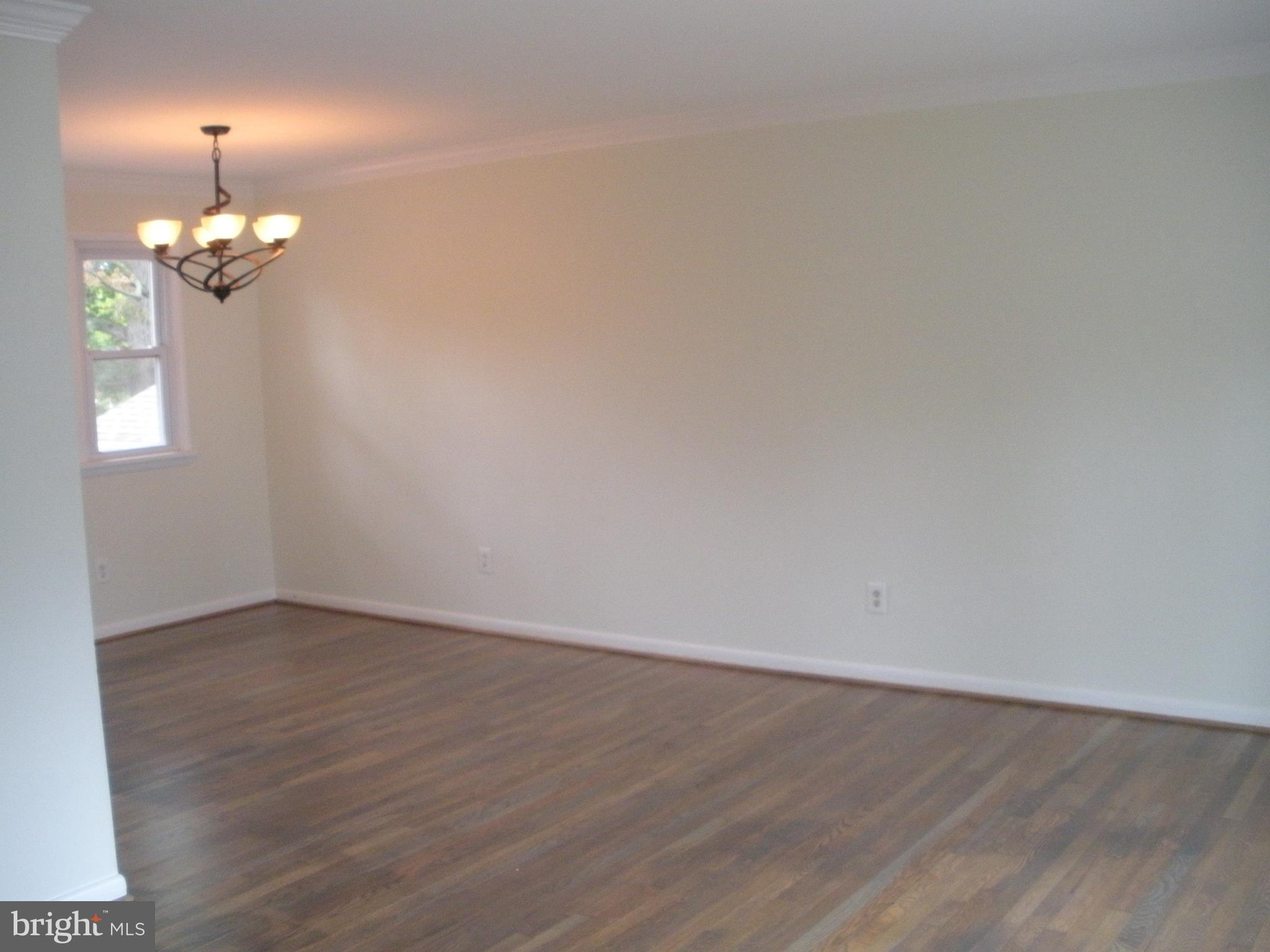 6104 Craft Road Alexandria, VA 22310 - Photo 9 of 35 Dining Room
