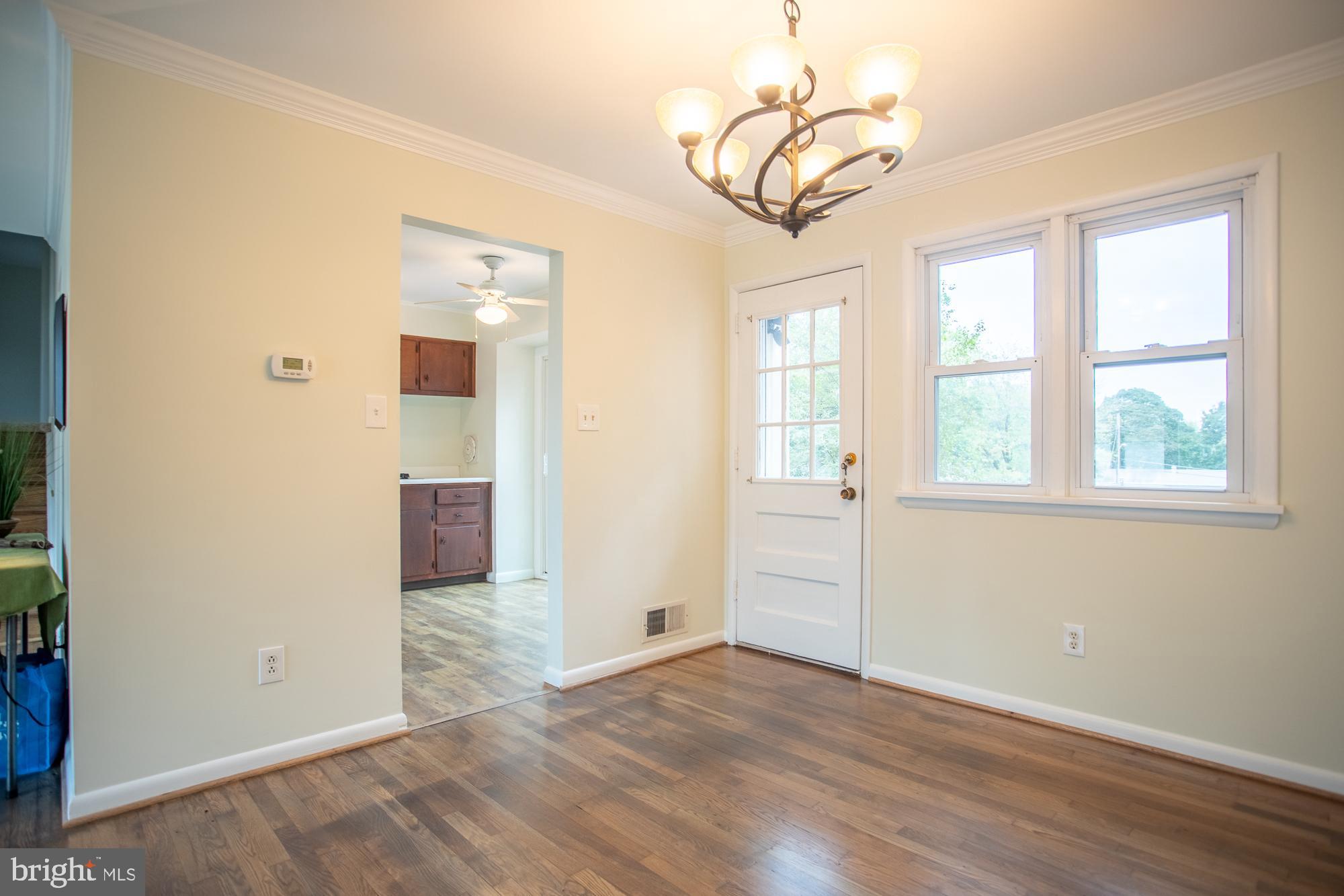 6104 Craft Road Alexandria, VA 22310 - Photo 10 of 35 Dining Room