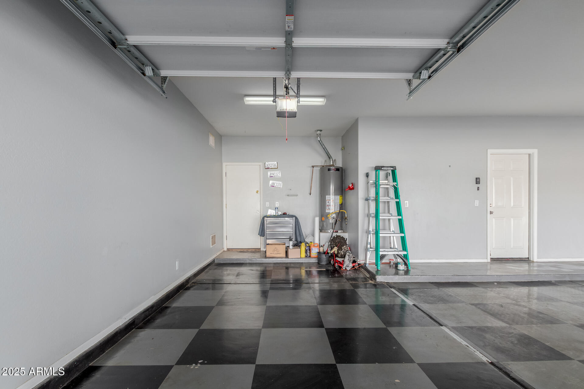 45247 West Jack Rabbit Trail Maricopa, AZ 85139 - Photo 34 of 46 a view of a room with gym equipment