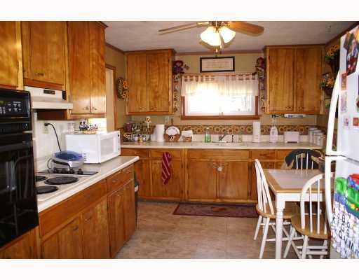 6140 Prairie Road Springfield, OH 45502 - Photo 3 of 12