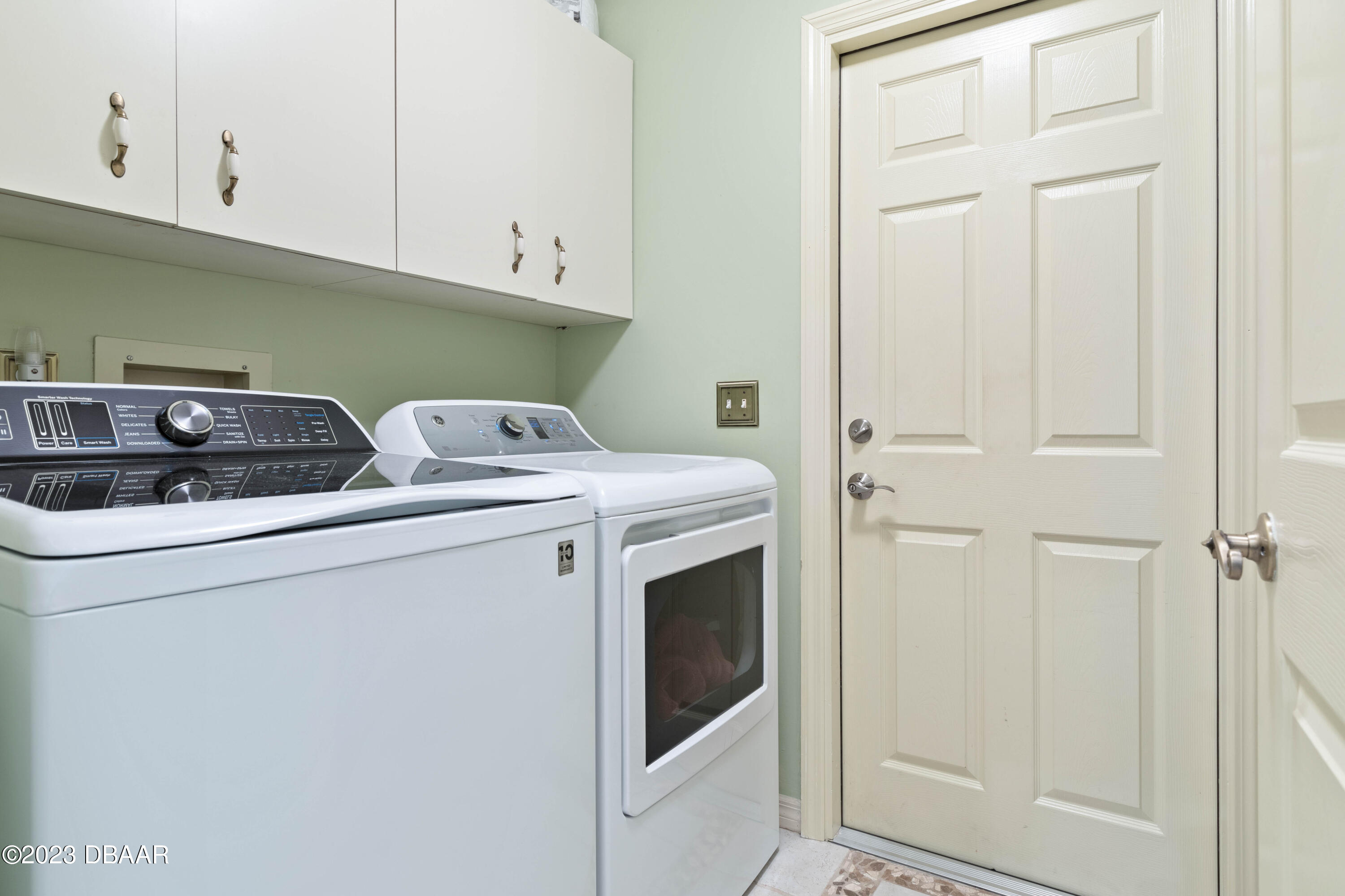 54 Kingsley Circle Ormond Beach, FL 32174 - Photo 52 of 76 Laundry Room