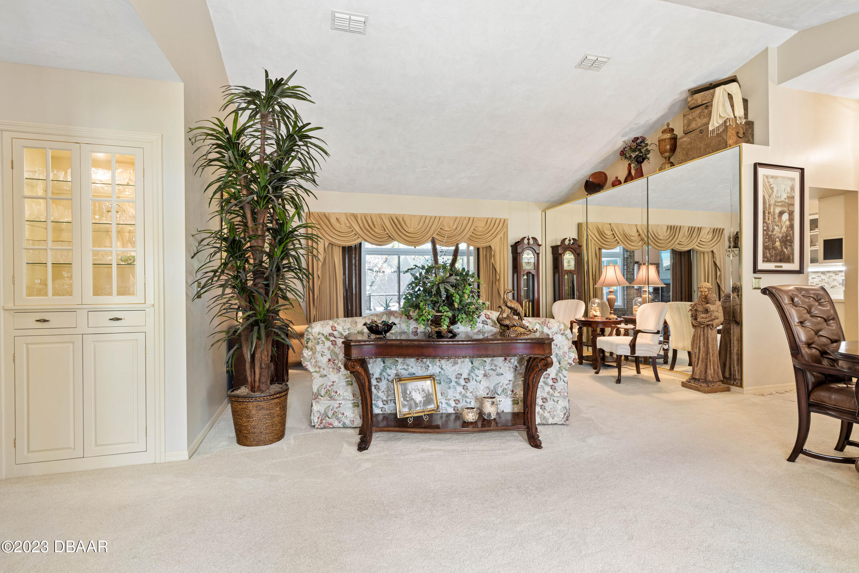 54 Kingsley Circle Ormond Beach, FL 32174 - Photo 7 of 76 Formal Living Room