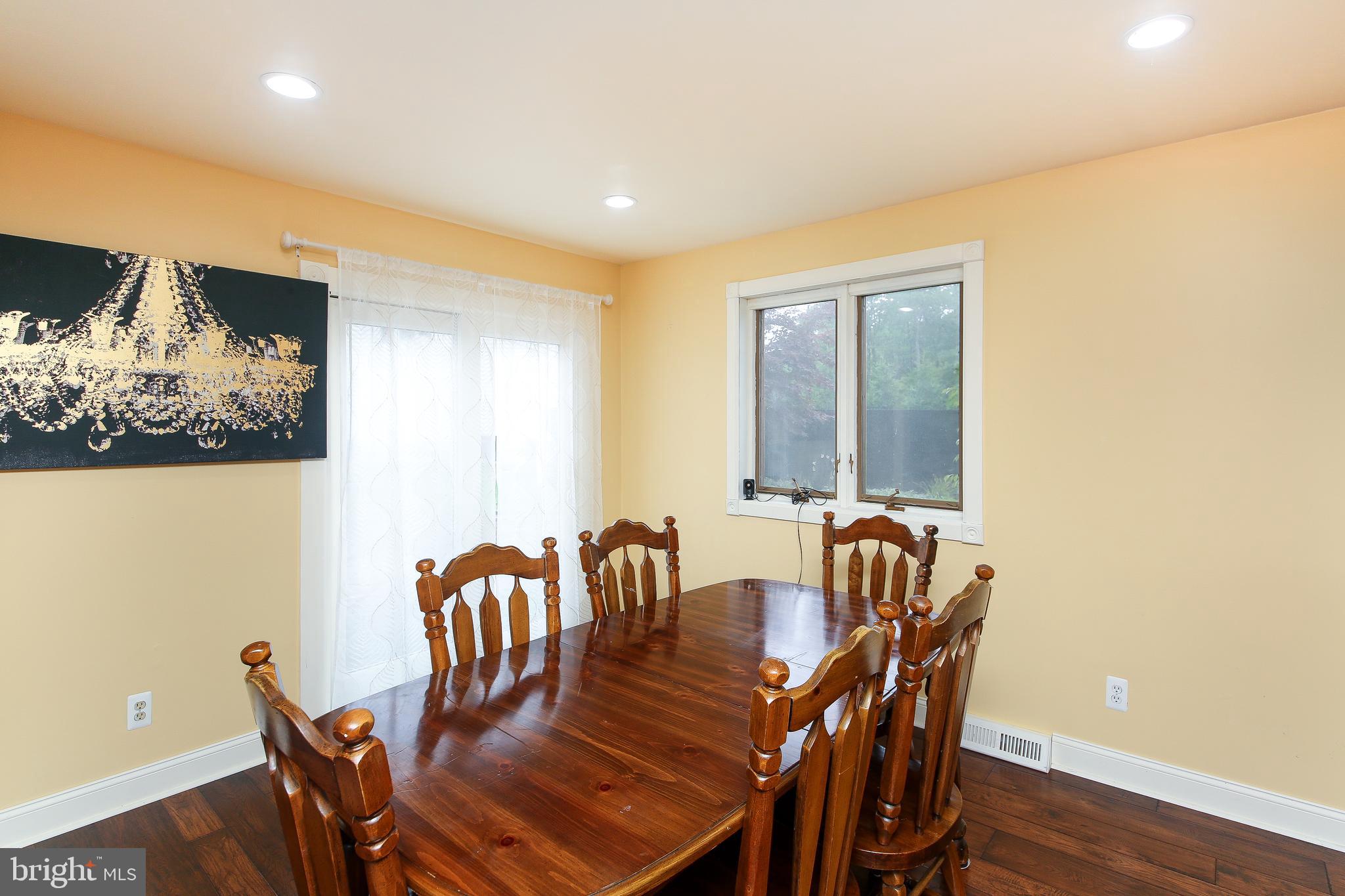 2348 Oakfield Road Warrington, PA 18976 - Photo 13 of 44