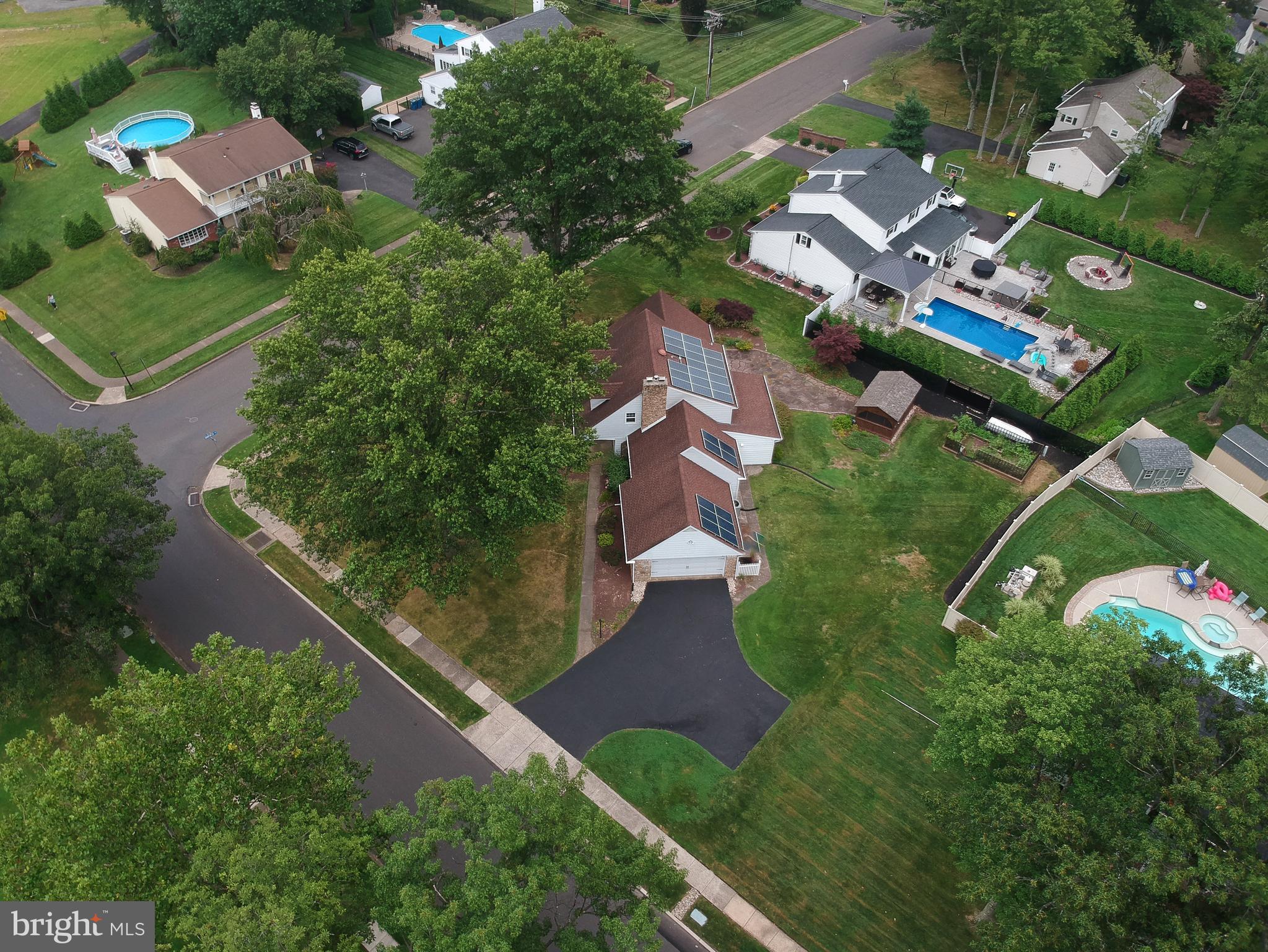 2348 Oakfield Road Warrington, PA 18976 - Photo 34 of 44