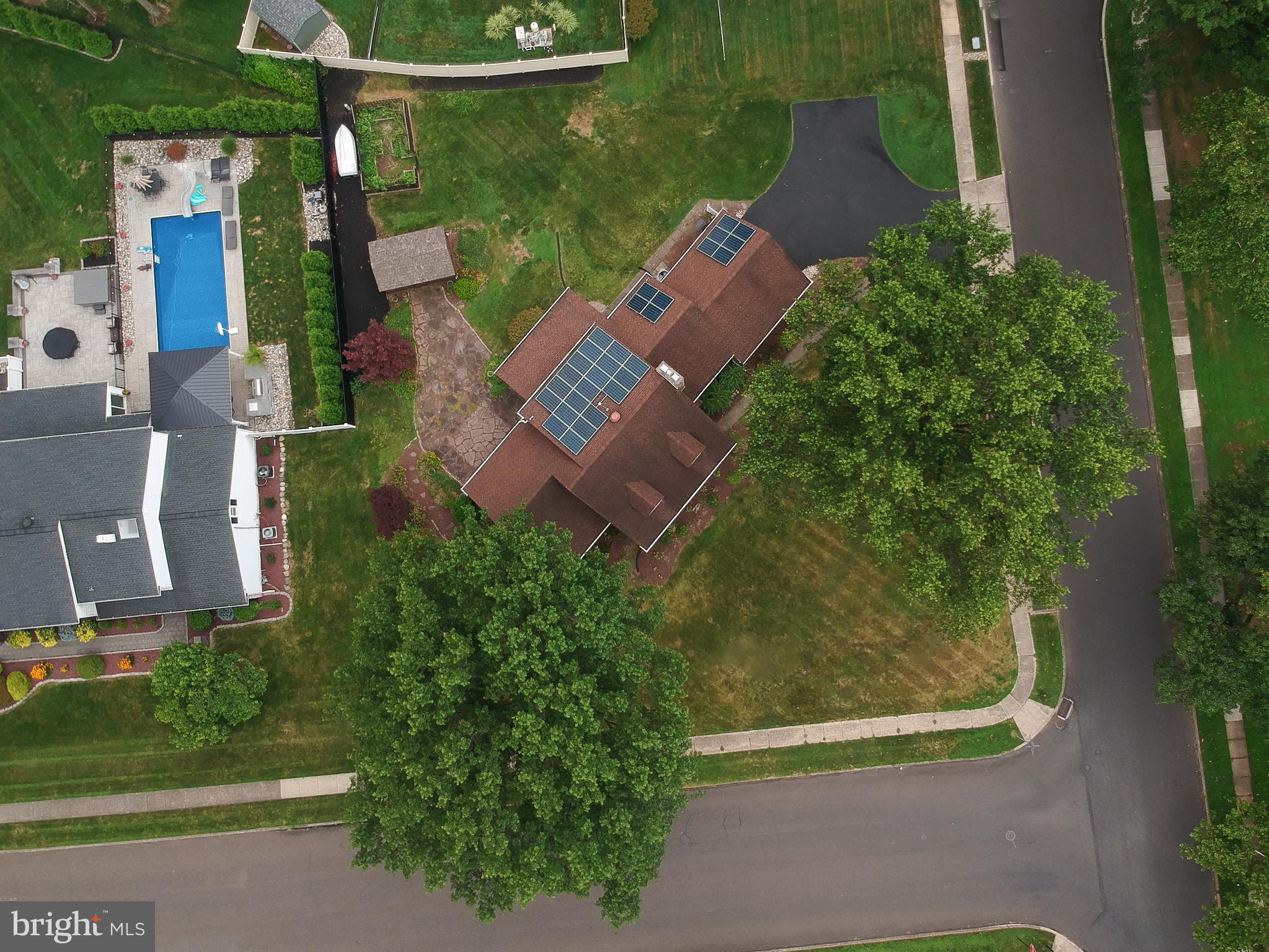 2348 Oakfield Road Warrington, PA 18976 - Photo 39 of 44