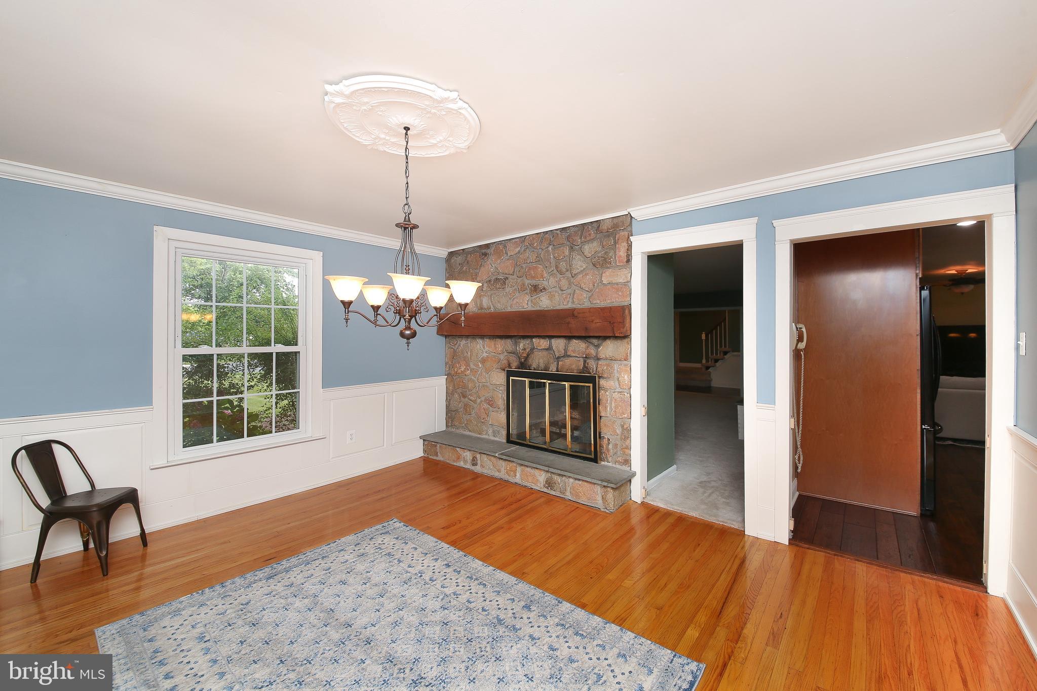 2348 Oakfield Road Warrington, PA 18976 - Photo 7 of 44