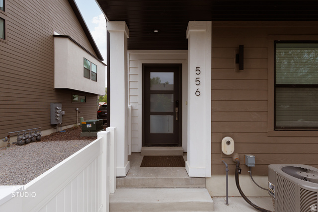 556 East 7215 South Midvale, UT 84047 - Photo 2 of 45