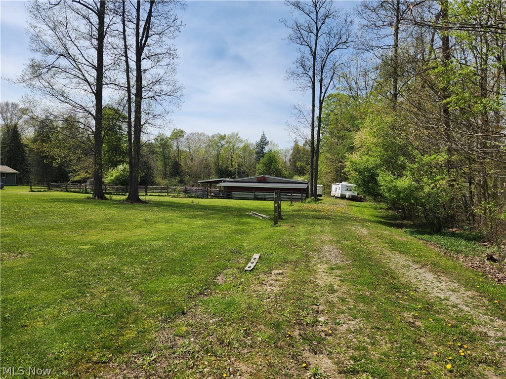 7250 Brakeman Road Painesville, OH 44077 - Photo 2 of 17