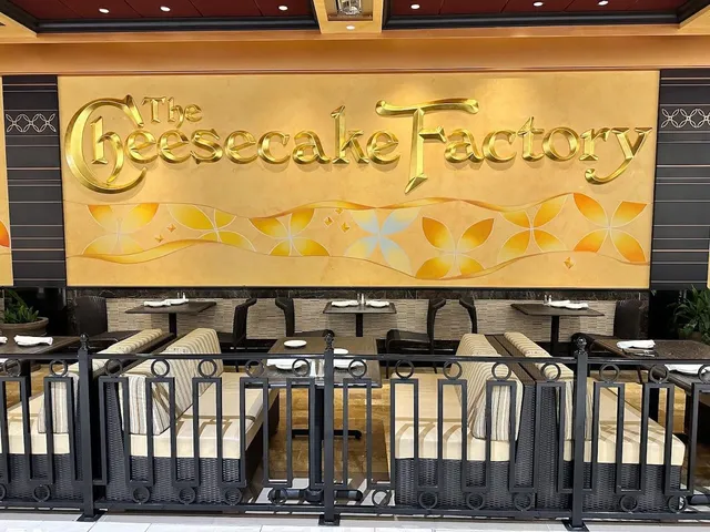 $3,541 | 12610 Ridgedale Drive, Unit 630, Minnetonka, MN 55305