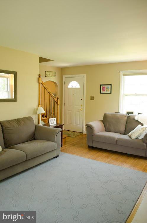 514 Windwood Road Baltimore, MD 21212 - Photo 6 of 18 a living room with furniture and a couch