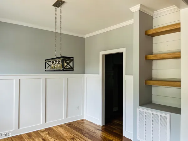 a view of a living room