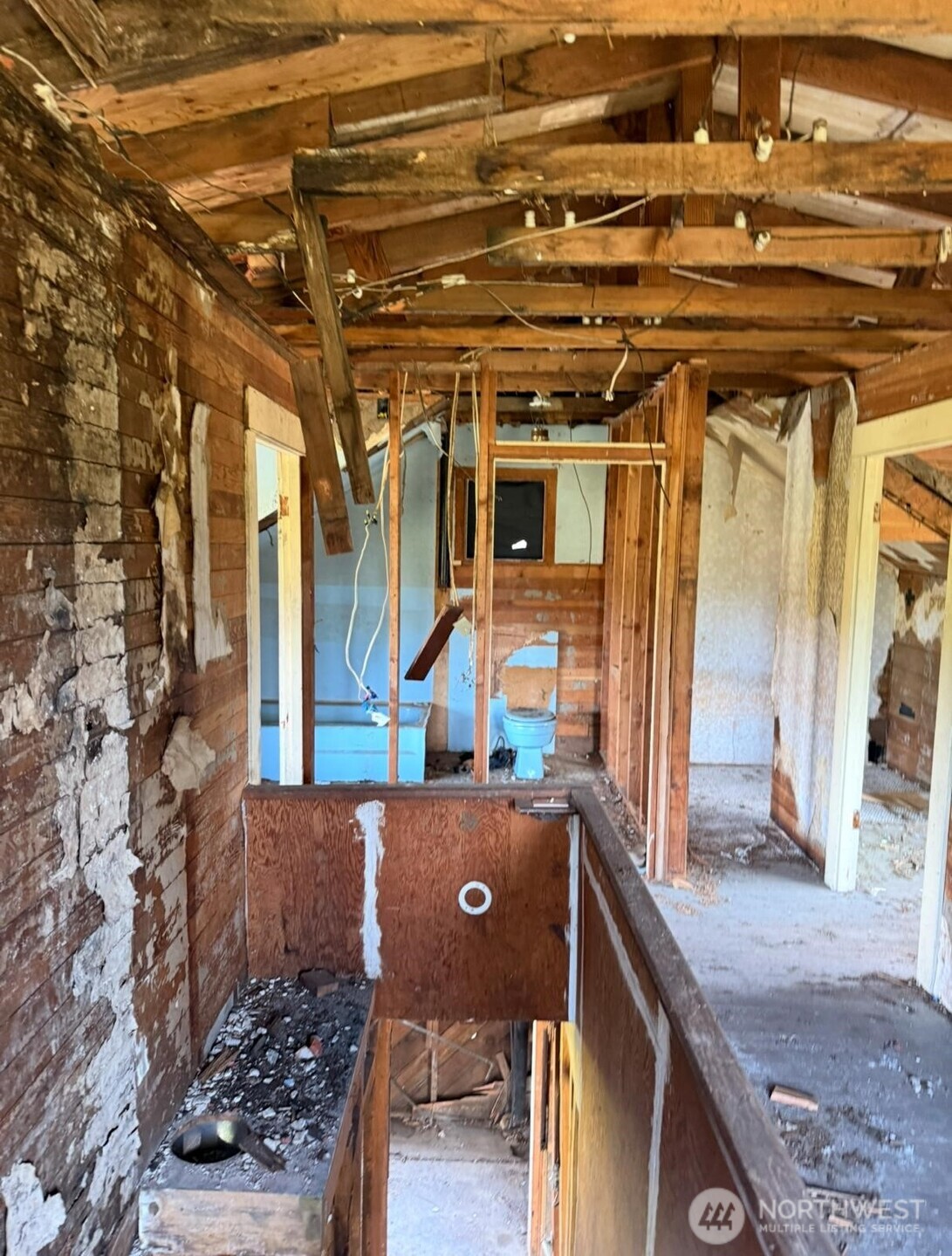 673 Monte Elma Road Montesano, WA 98563 - Photo 9 of 10 a view of a couches in the patio