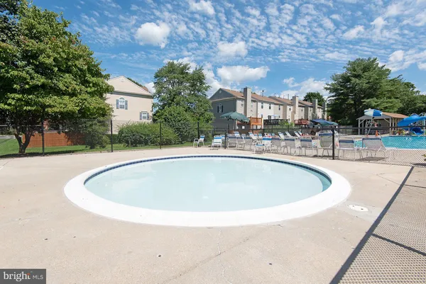 $390,000 | 2412 Wentworth Drive, Unit 41D, Crofton, MD 21114