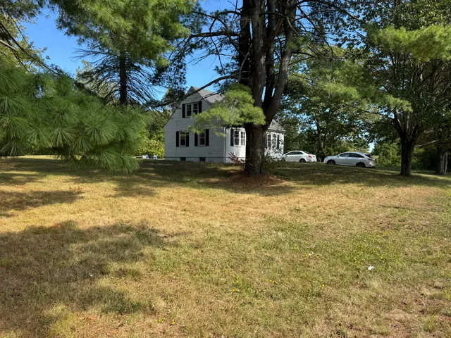 $1,600,000 | 59 Leighton Road, Falmouth, ME 04105