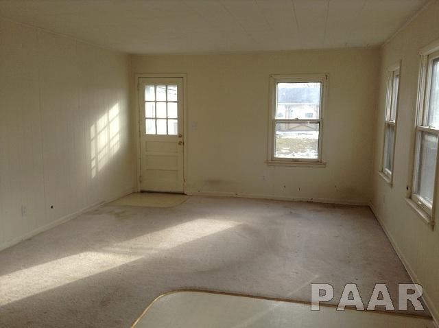 916 West Ridgemont Road Peoria, IL 61614 - Photo 6 of 9 Gallery Image 6
