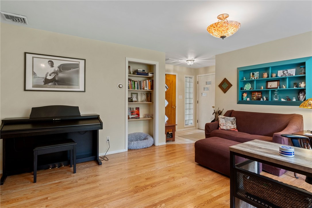 1131 Wall Road Webster, NY 14580 - Photo 18 of 39