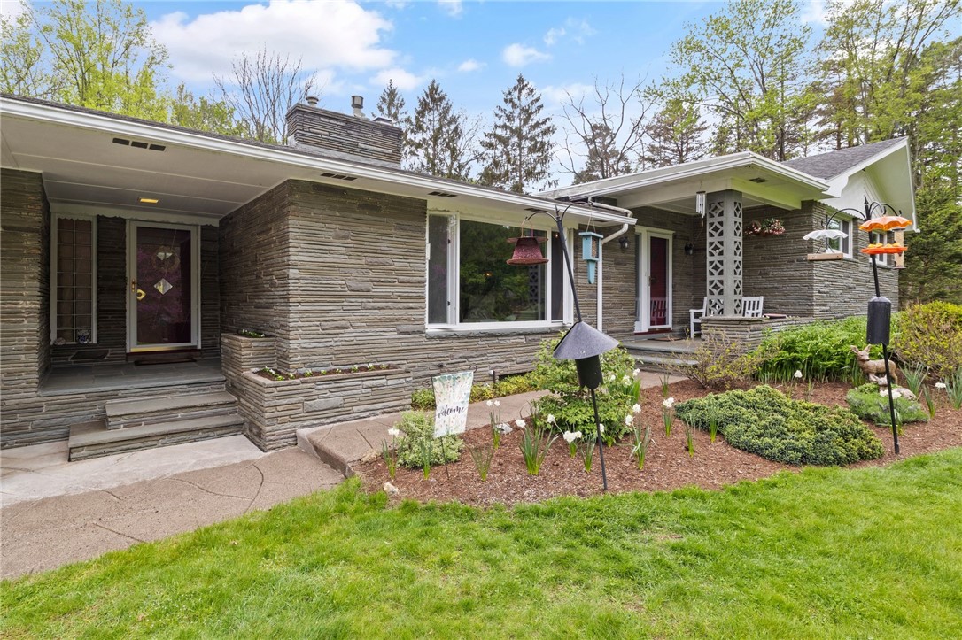 1131 Wall Road Webster, NY 14580 - Photo 3 of 39