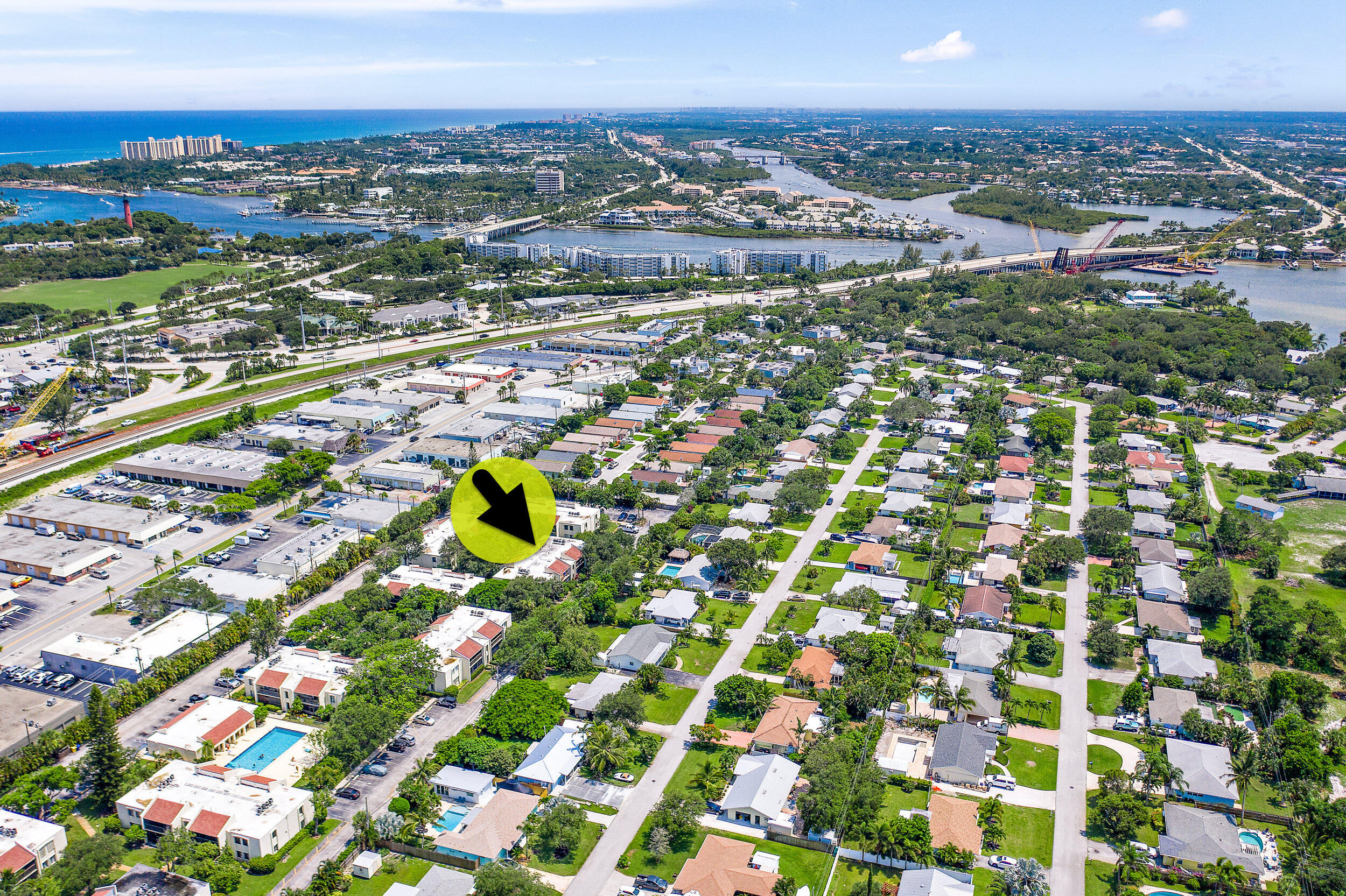 150 Pineview Road, Unit K5 Jupiter, FL 33469 - Photo 19 of 20 150 Pineview Rd, Unit K5-20-arrow