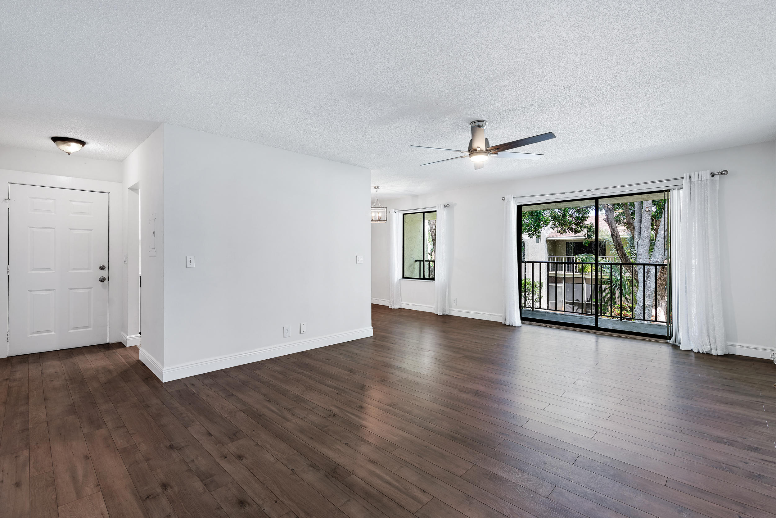 150 Pineview Road, Unit K5 Jupiter, FL 33469 - Photo 4 of 20 150 Pineview Rd, Unit K5-11
