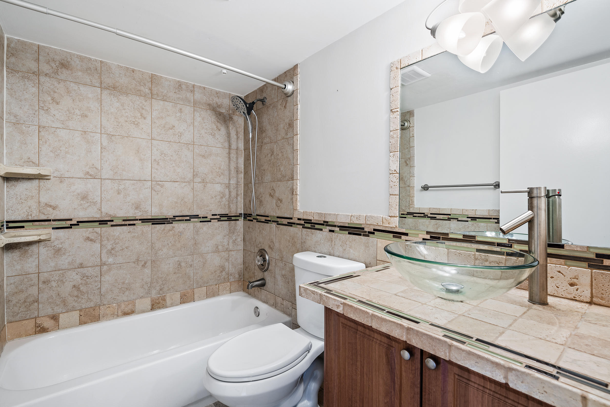 150 Pineview Road, Unit K5 Jupiter, FL 33469 - Photo 9 of 20 150 Pineview Rd, Unit K5-6