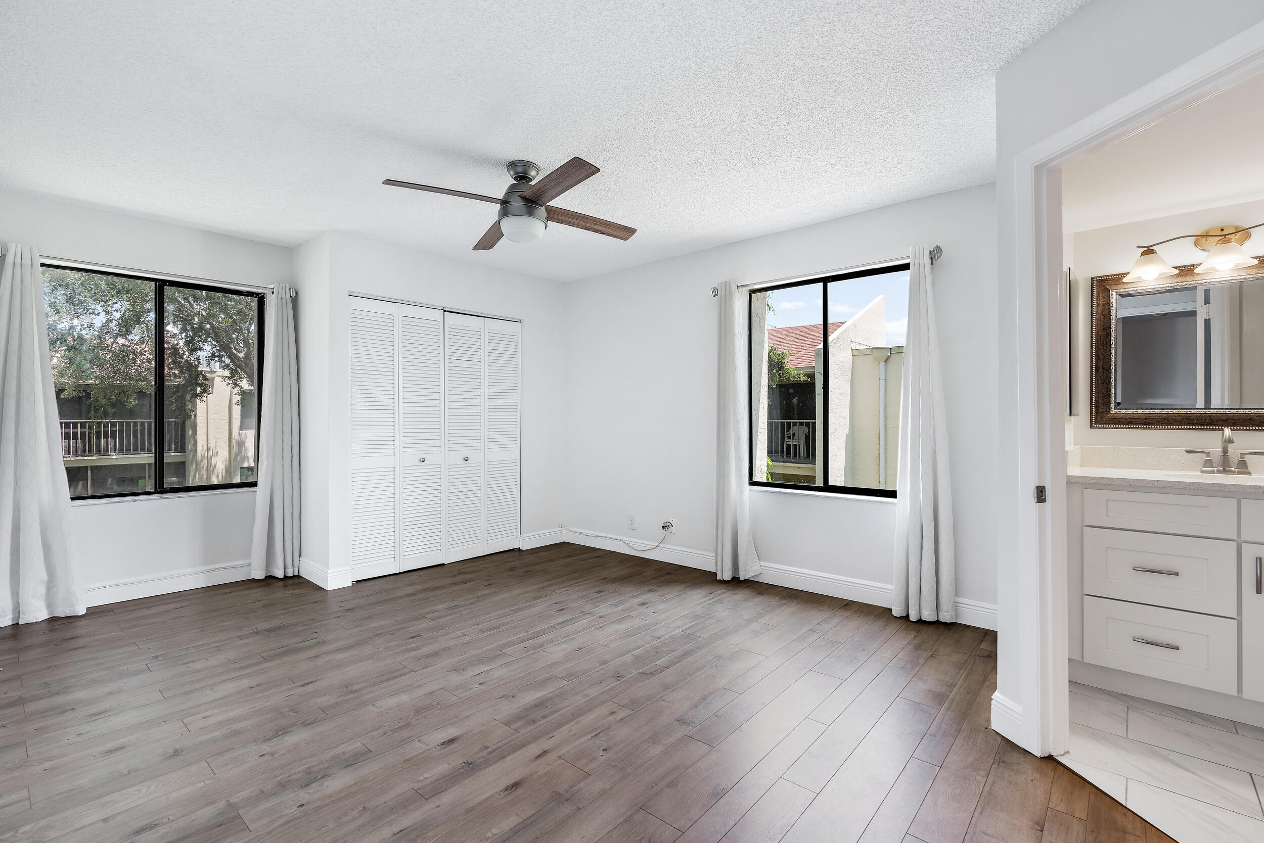 150 Pineview Road, Unit K5 Jupiter, FL 33469 - Photo 10 of 20 150 Pineview Rd, Unit K5-8