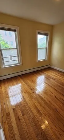 $2,300 | 17 Arlington Street, Unit 1, Worcester, MA 01604