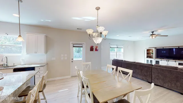 $424,999 | 52 Keowee Lane, Beaufort, SC 29906