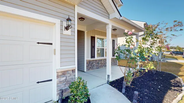 $424,999 | 52 Keowee Lane, Beaufort, SC 29906