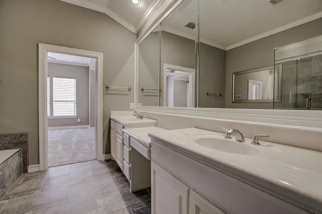 $4,750 | 3435 Howell Street, Dallas, TX 75204