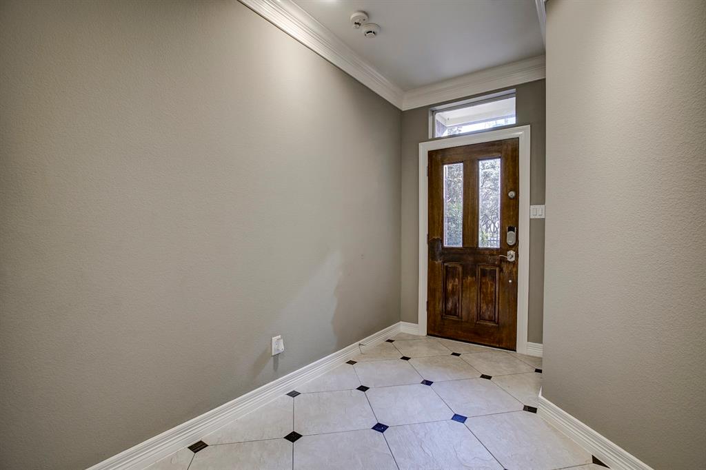 3435 Howell Street Dallas, TX 75204 - Photo 4 of 33