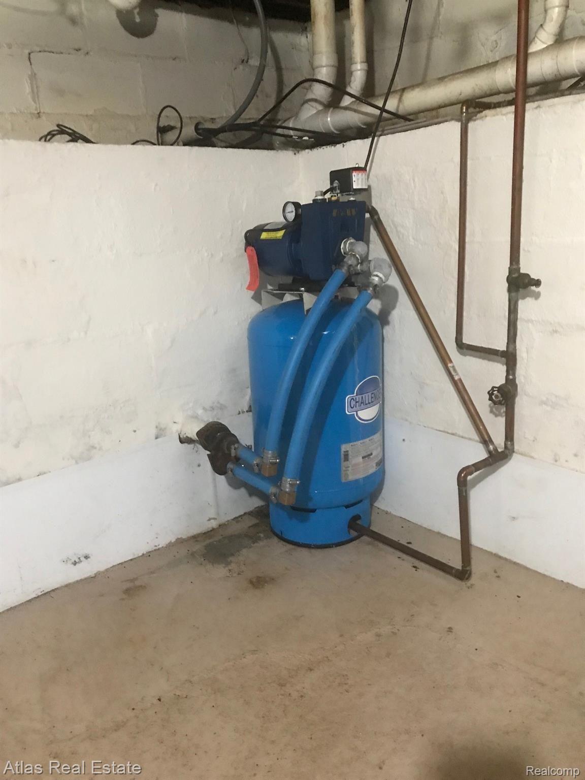 6121 East Potter Road Davison, MI 48423 - Photo 29 of 29 well tank.jpg