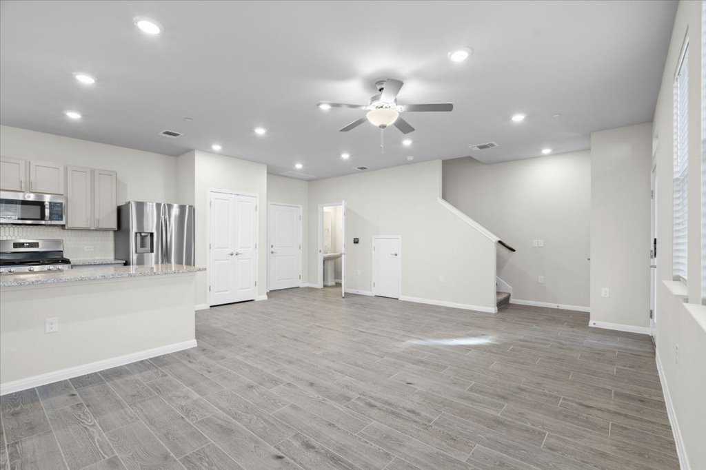 9015 Cattle Baron Path, Unit 705 Austin, TX 78747 - Photo 12 of 35