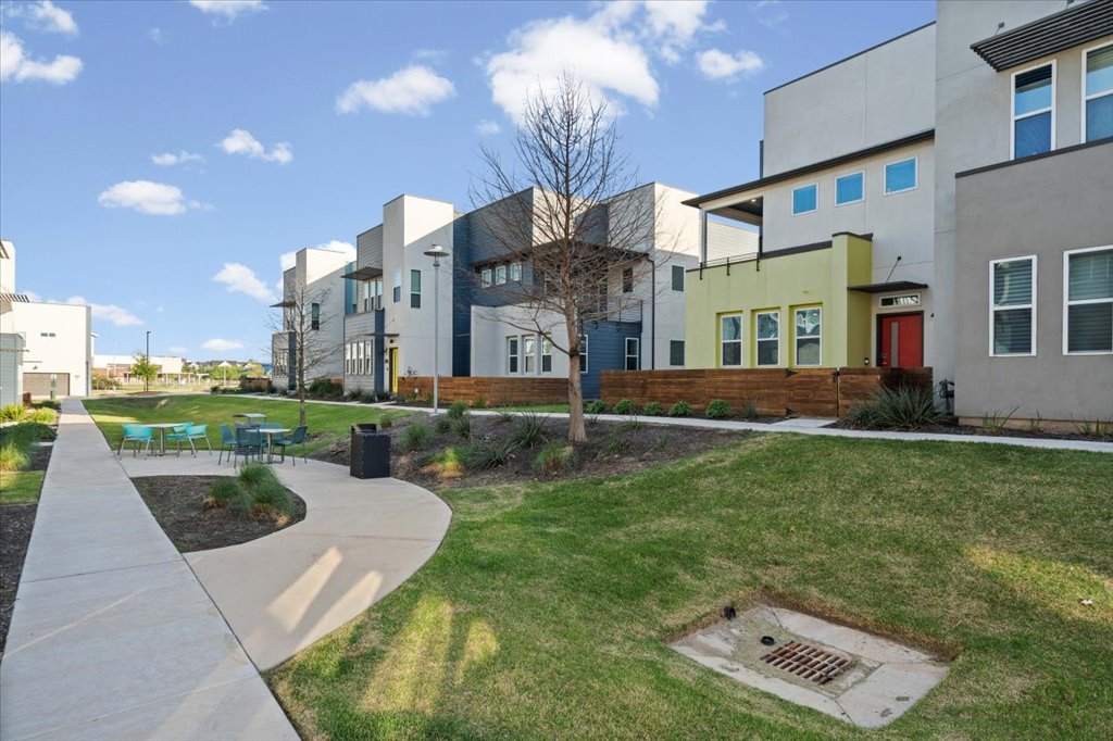 9015 Cattle Baron Path, Unit 705 Austin, TX 78747 - Photo 4 of 35