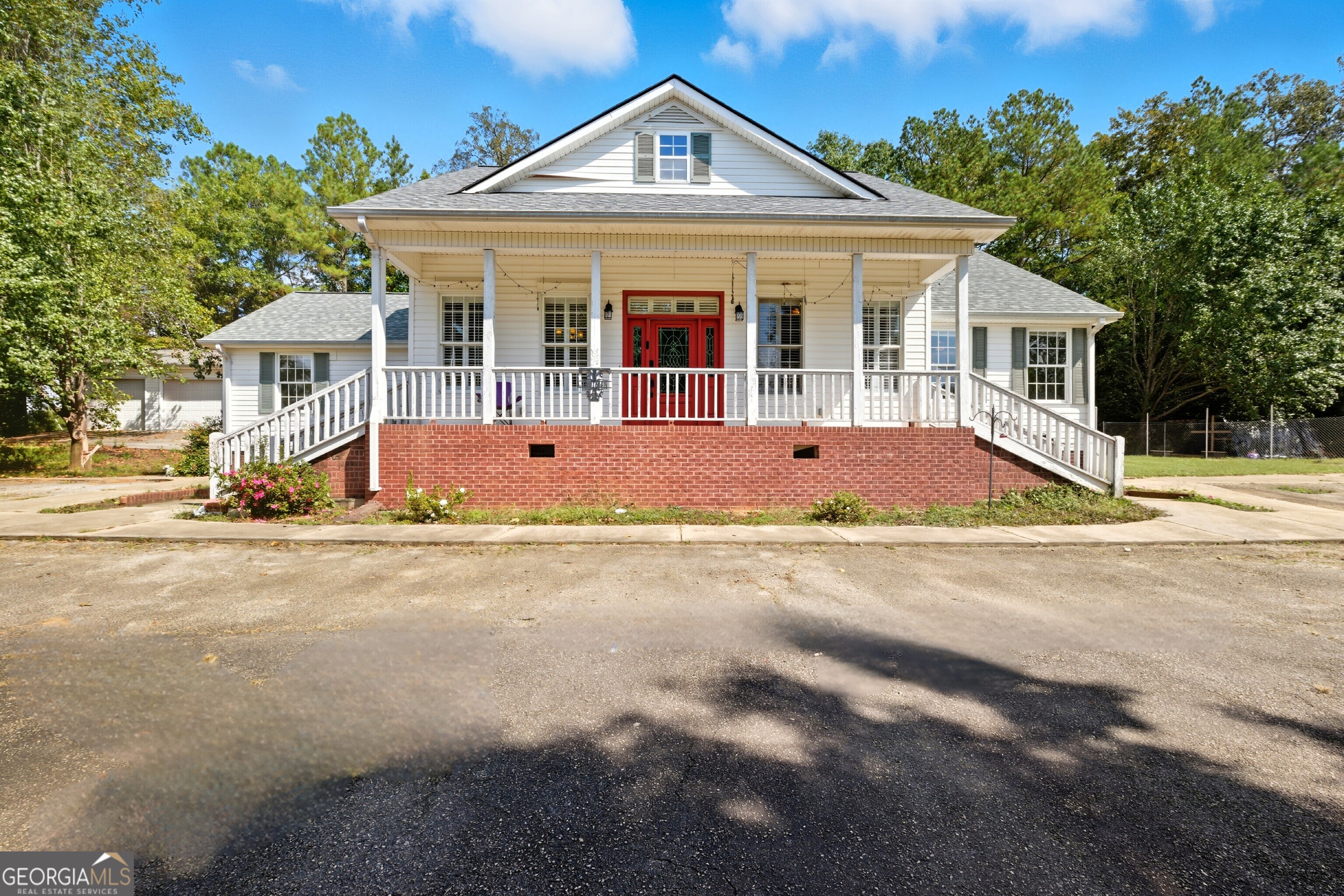 1360 Smith Loop Demorest, GA 30535 - Photo 1 of 1 Gallery Image 1