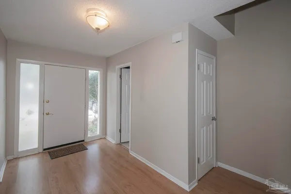 $233,900 | 3400 Wimbledon Drive, Unit 5, Pensacola, FL 32504