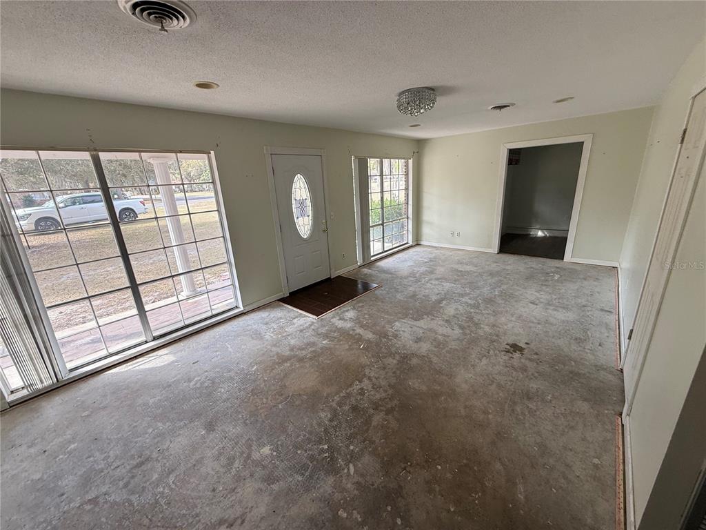 801 9th Street Northeast Fort Meade, FL 33841 - Photo 9 of 26