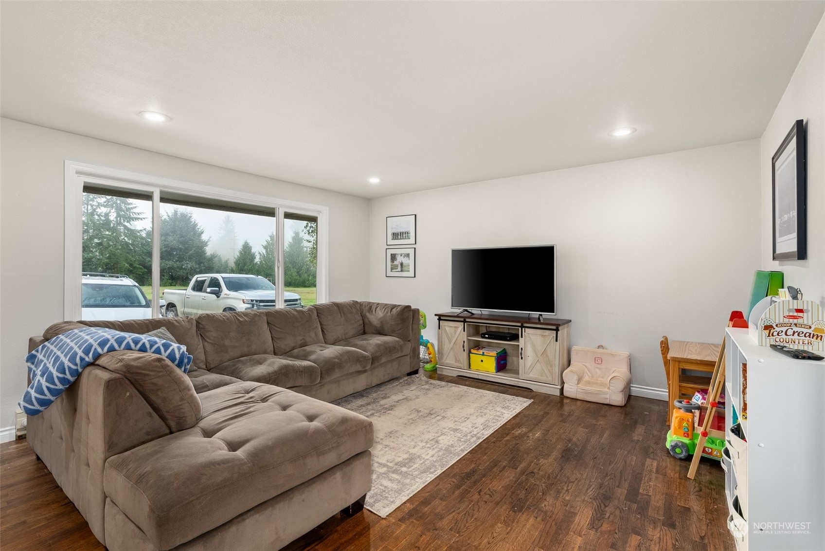 2185 East Hoquiam Road Hoquiam, WA 98550 - Photo 14 of 35 Gallery Image 14