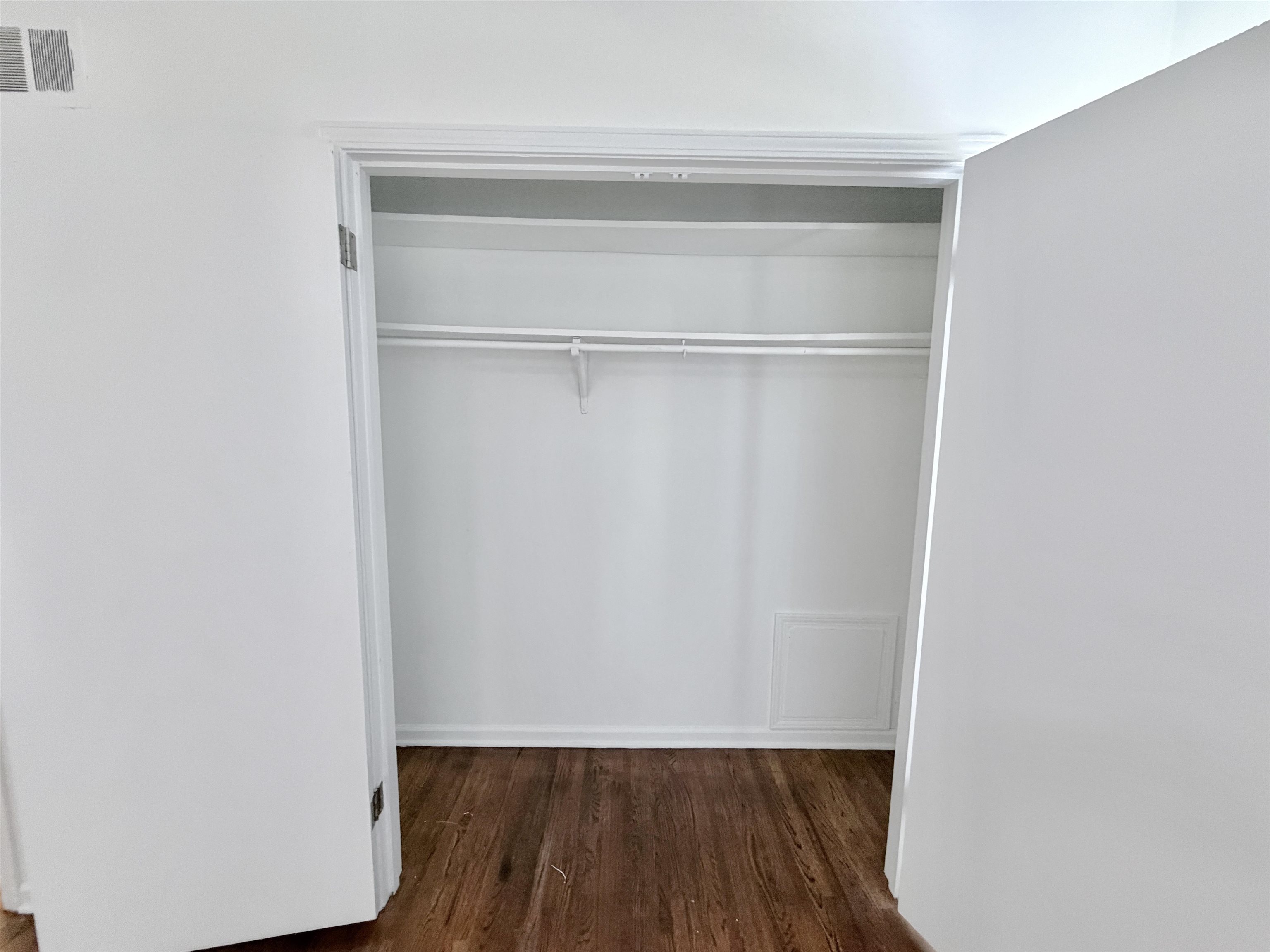 3118 Estes Street Memphis, TN 38115 - Photo 21 of 32 a view of an empty walk in closet