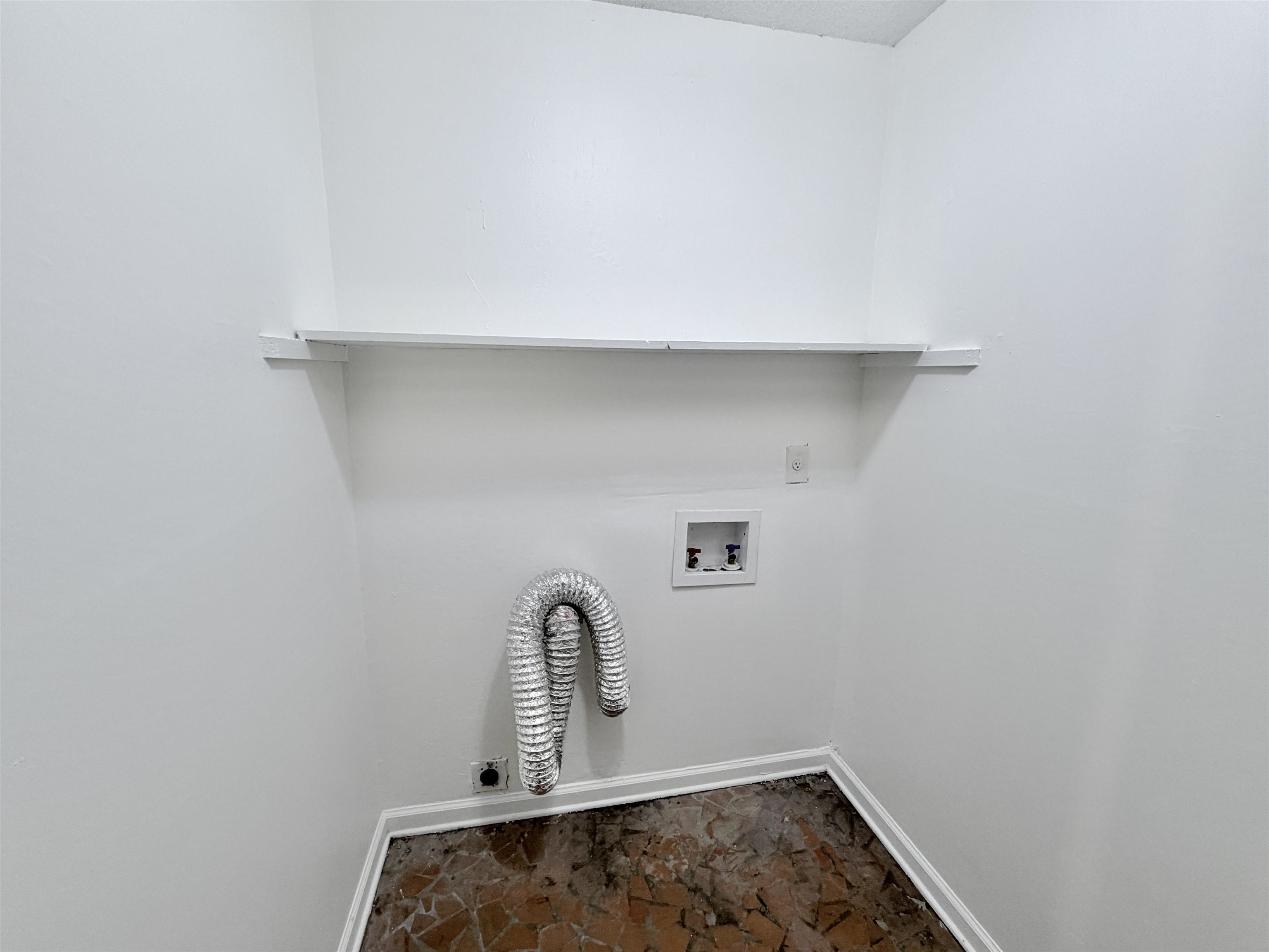 3118 Estes Street Memphis, TN 38115 - Photo 24 of 32 a close up of a sink