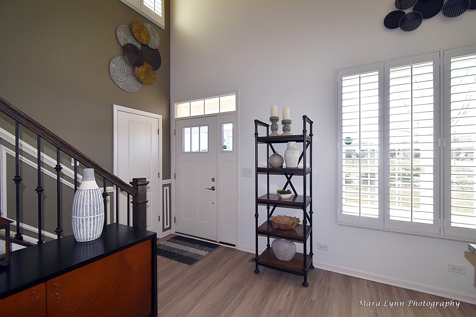 2085 Stuttle Road Batavia, IL 60510 - Photo 3 of 25 a view of entryway with a window and wooden floor